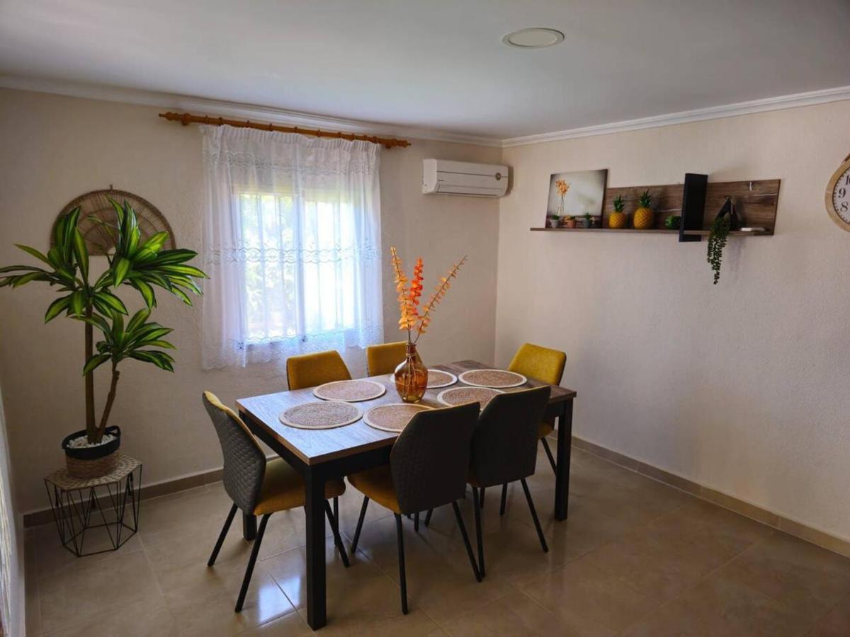 Turís Buen Estar, Piscina, Barbacoa, Jacuzzi En Valenciaヴィラ エクステリア 写真