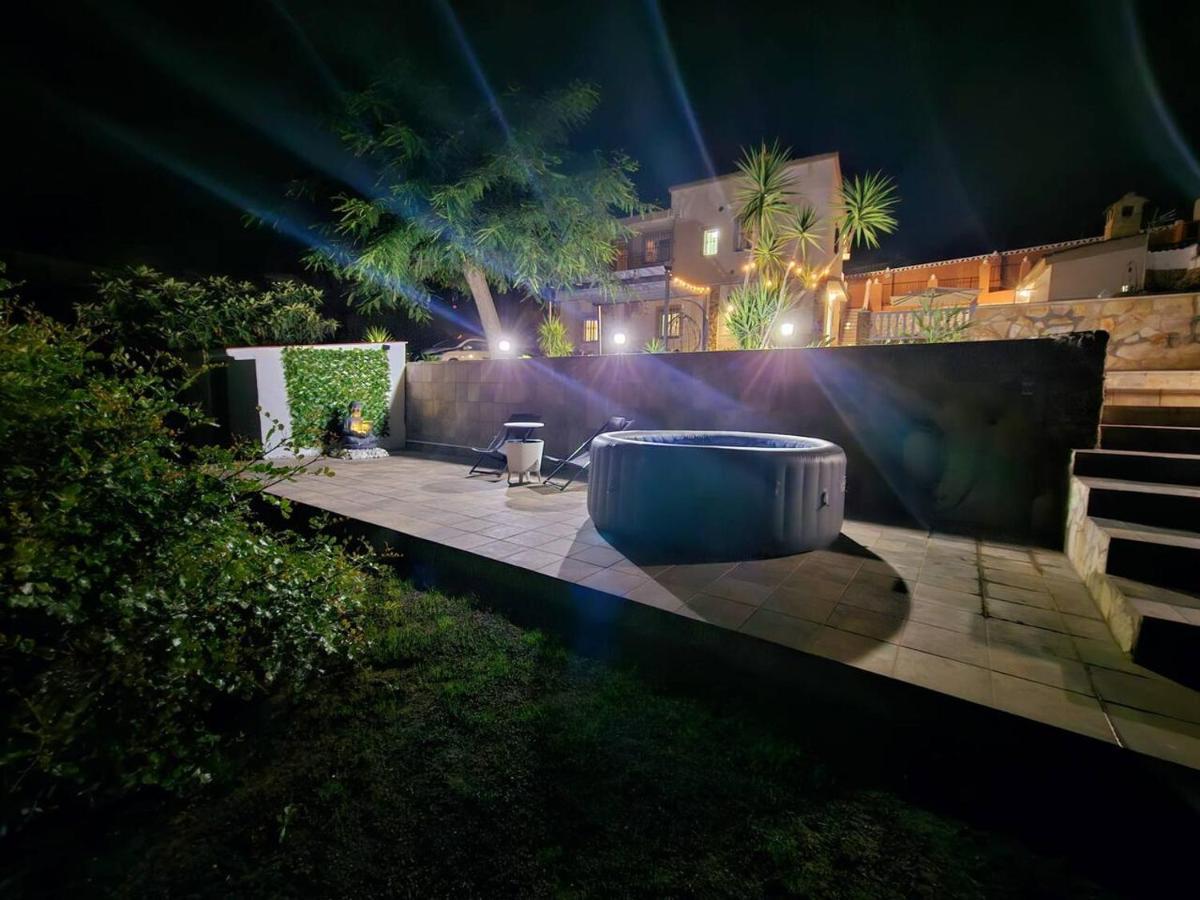 Turís Buen Estar, Piscina, Barbacoa, Jacuzzi En Valenciaヴィラ エクステリア 写真