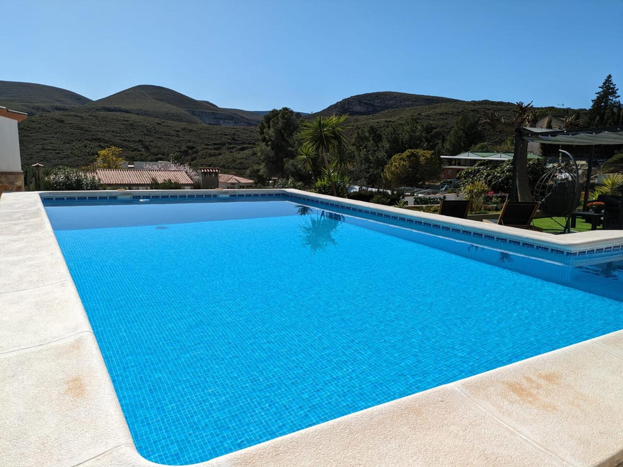 Turís Buen Estar, Piscina, Barbacoa, Jacuzzi En Valenciaヴィラ エクステリア 写真